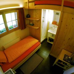 Отель Chalet Weidhaus Ferienwohnung & Zimmer сейф в номере