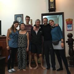 Отель Golden Leaf Homestay интерьер отеля