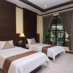 Отель Clean Beach Resort Ланта комната для гостей фото 5