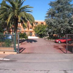 Anis Hotel парковка