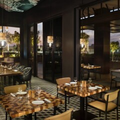 La Ville Hotel & Suites CITY WALK, Dubai, Autograph Collection питание фото 4