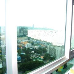 Отель Centric Sea Pattaya by UPlus балкон