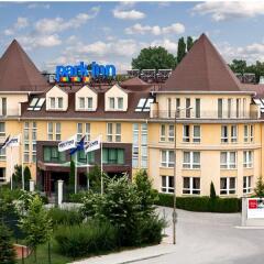 Maison Hotel парковка