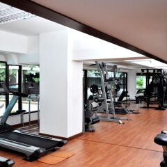 Asia Hotel Bangkok фитнесс-зал фото 3