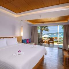Отель Beyond Resort Karon детские мероприятия