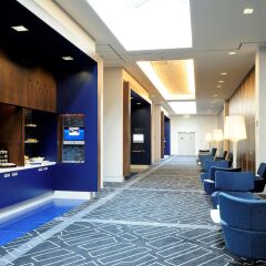 Отель Novotel Amsterdam City банкомат