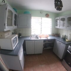 Отель Angel Fish Beach Suites - Turtle Tower в номере