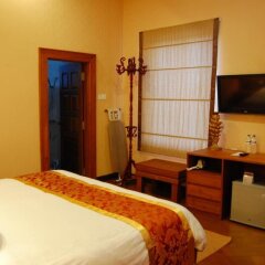 The Golden Lake Hotel удобства в номере фото 2