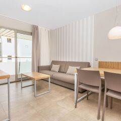 Отель Aparthotel Odissea Park Испания, Санта-Сусанна - отзывы, цены и фото номеров - забронировать отель Aparthotel Odissea Park онлайн комната для гостей