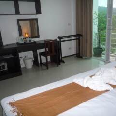 Отель Baan Oui Phuket Guest House удобства в номере