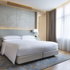Отель Marriott Sukhumvit Бангкок комната для гостей фото 4