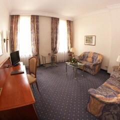Отель Bayerischer Hof Dresden Германия, Дрезден - 2 отзыва об отеле, цены и фото номеров - забронировать отель Bayerischer Hof Dresden онлайн фото 2