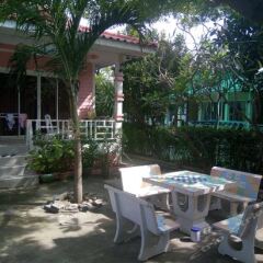 Отель Baan Captain Hook at Koh Larn