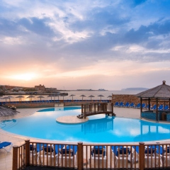 Отель Ramla Bay Resort бассейн фото 2
