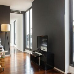 Отель Ainb Gothic Cathedral Apartments Испания, Барселона - отзывы, цены и фото номеров - забронировать отель Ainb Gothic Cathedral Apartments онлайн комната для гостей