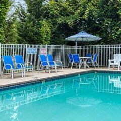 Отель Best Western Gastonia бассейн фото 3