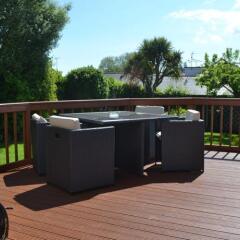 Отель The Sandpiper Guest House бассейн
