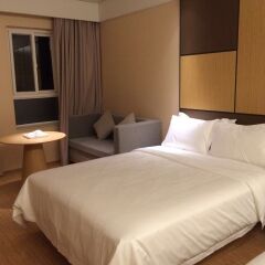 Отель JI Hotel Xi'an Giant Wild Goose Pagoda East Xiaozhai Road Китай, Сиань - отзывы, цены и фото номеров - забронировать отель JI Hotel Xi'an Giant Wild Goose Pagoda East Xiaozhai Road онлайн комната для гостей