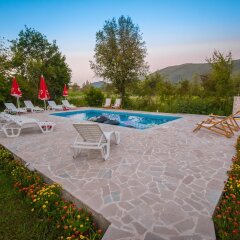 Отель Villa Vrutak Черногория, Будва - отзывы, цены и фото номеров - забронировать отель Villa Vrutak онлайн бассейн фото 3