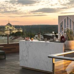 Отель Gran Melia Palacio De Los Duques Испания, Мадрид - 2 отзыва об отеле, цены и фото номеров - забронировать отель Gran Melia Palacio De Los Duques онлайн гостиничный бар