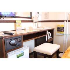 Отель Toyoko Inn Hakata Nishi-Nakasu Фукуока сейф в номере