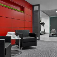 Отель Le Meridien Etoile спортивное сооружение