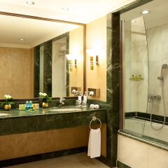 Отель InterContinental Istanbul Стамбул ванная