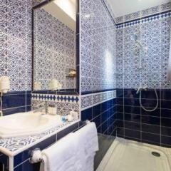 Отель Villa La Tour Франция, Ницца - отзывы, цены и фото номеров - забронировать отель Villa La Tour онлайн спа