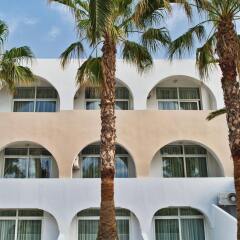 Hotel Makarios фото 2