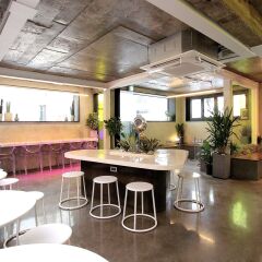 ORBIT Cafe & Guesthouse - Hostel гостиничный бар
