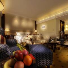 Отель Crowne Plaza Hotel & Suites Landmark Shenzhen Китай, Шэньчжэнь - отзывы, цены и фото номеров - забронировать отель Crowne Plaza Hotel & Suites Landmark Shenzhen онлайн интерьер отеля