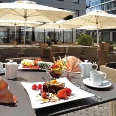 Отель Mercure Hotel Düsseldorf City Nord Германия, Дюссельдорф - 4 отзыва об отеле, цены и фото номеров - забронировать отель Mercure Hotel Düsseldorf City Nord онлайн питание