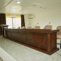 Manna Heights Hotel & Conference Centre интерьер отеля фото 2