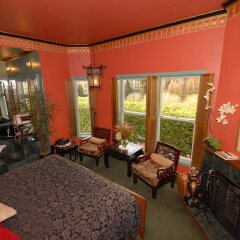 Отель Humboldt House Bed & Breakfast Канада, Виктория - отзывы, цены и фото номеров - забронировать отель Humboldt House Bed & Breakfast онлайн интерьер отеля фото 3