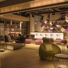 Отель Aloft Al Ain ОАЭ, Эль-Айн - отзывы, цены и фото номеров - забронировать отель Aloft Al Ain онлайн гостиничный бар