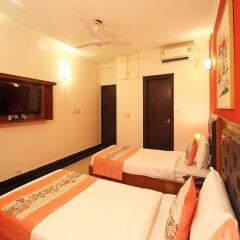 OYO Flagship 508 Golf Course Rd Amex in Gurugram, India from 77$, photos, reviews - zenhotels.com guestroom photo 2