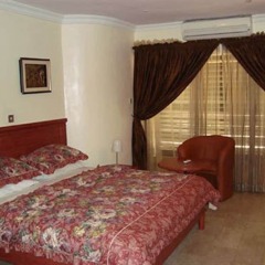 Solitude Hotel Victoria Island комната для гостей