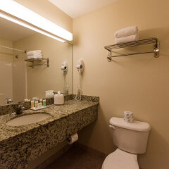 Sunshine Suites Resort in Grand Cayman Island, Cayman Islands from 369$, photos, reviews - zenhotels.com bathroom photo 2