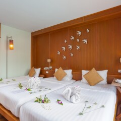 Отель Seaview Patong Hotel Таиланд, Пхукет - отзывы, цены и фото номеров - забронировать отель Seaview Patong Hotel онлайн сейф в номере