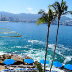 Отель Holiday Inn Resort Acapulco пляж фото 2