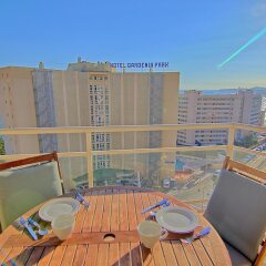 Отель Carvajal Seafront Penthouse Испания, Фуэнхирола - отзывы, цены и фото номеров - забронировать отель Carvajal Seafront Penthouse онлайн балкон