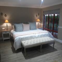 Отель Happy Lands Self Catering/B&B комната для гостей фото 5
