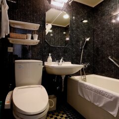 Отель Monterey Ginza Hotel Япония, Токио - 1 отзыв об отеле, цены и фото номеров - забронировать отель Monterey Ginza Hotel онлайн ванная
