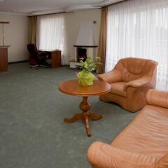 Hotel Ambasador Chojny комната для гостей фото 5