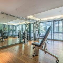 Отель Arcadia Suites Bangkok Бангкок фитнесс-зал фото 4