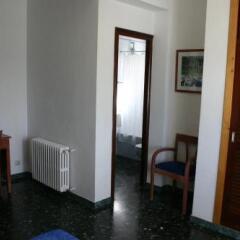 Отель Hostal Illes Pitiüses Испания, Форментера - отзывы, цены и фото номеров - забронировать отель Hostal Illes Pitiüses онлайн удобства в номере фото 2