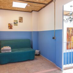 Отель Хостел Loft Apartments Испания, Льорет-де-Мар - отзывы, цены и фото номеров - забронировать отель Хостел Loft Apartments онлайн комната для гостей фото 5