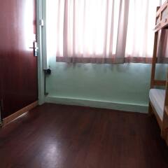 Отель Backpackers@SG бассейн