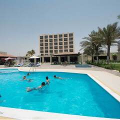 Отель Al Smou Hotel Apartments ОАЭ, Аджман - отзывы, цены и фото номеров - забронировать отель Al Smou Hotel Apartments онлайн бассейн