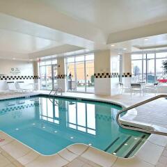 Отель Hilton Garden Inn Seattle Bothell бассейн